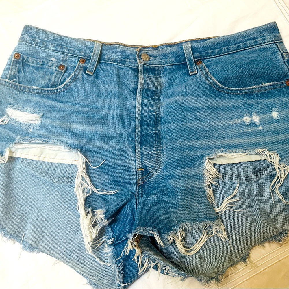 Levi’s 501 Distressed Denim Shorts - W34